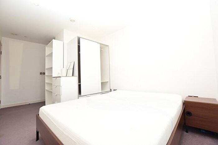 2 Bedroom Apartment To Rent In City Lofts St. Pauls, St. Pauls Square, Sheffield, S1
