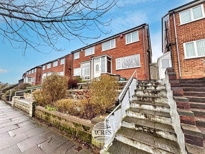 3 Bedroom Semi Detached House For Sale In Cramlington Road, Great Barr, Birmingham, B42