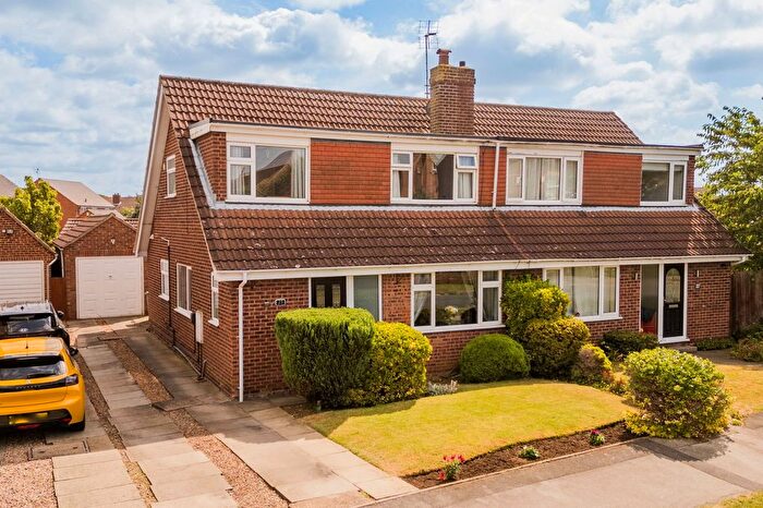 3 Bedroom Semi-Detached House For Sale In Mill Lane, Hemingbrough, Selby, YO8