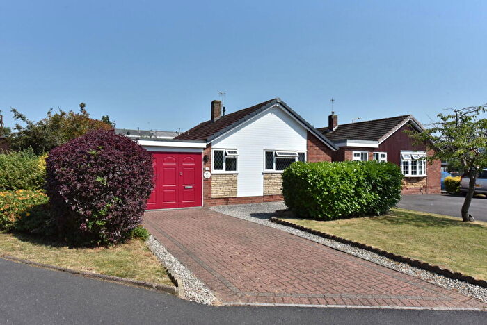 2 Bedroom Detached Bungalow For Sale In Grosvenor Way, Brierley Hill, DY5
