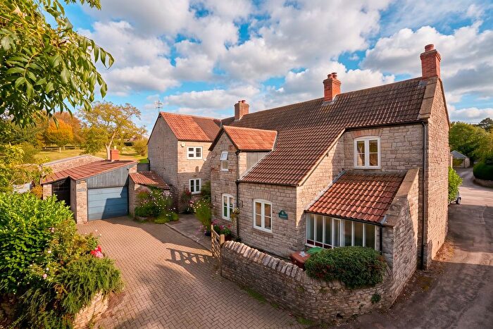 4 Bedroom Detached House For Sale In Bakery Lane, Pilton, BA4