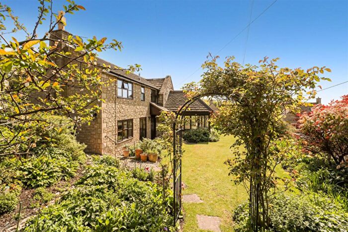 4 Bedroom House For Sale In Cowsall Lane, Bussage, Stroud, GL6