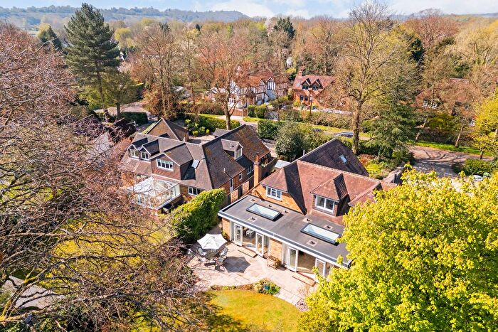 5 Bedroom Detached House For Sale In The Avenue, The Abbotsbrook, Bourne End, SL8