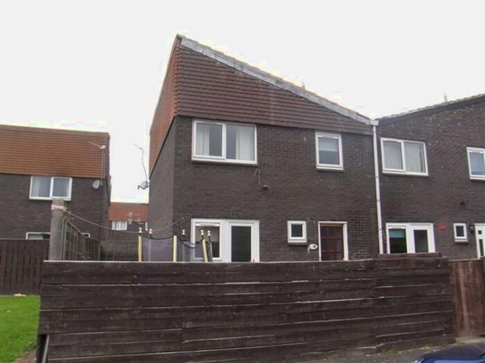 3 Bedroom Semi-Detached House To Rent In Brockett Close, Newton Aycliffe, DL5