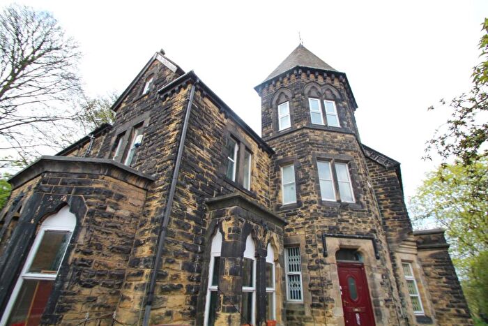 8 Bedroom Detached House To Rent In Cliff Road Gardens, Woodhouse, Leeds, LS6