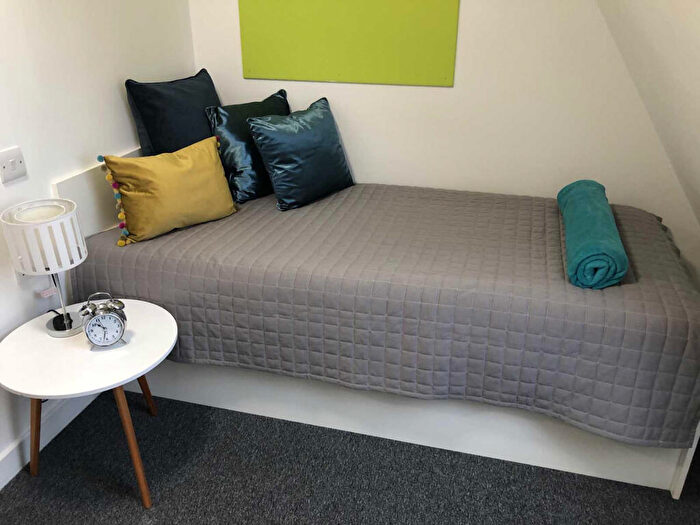 4 Bedroom Private Halls To Rent In Tudor Road, Leicester, LE3