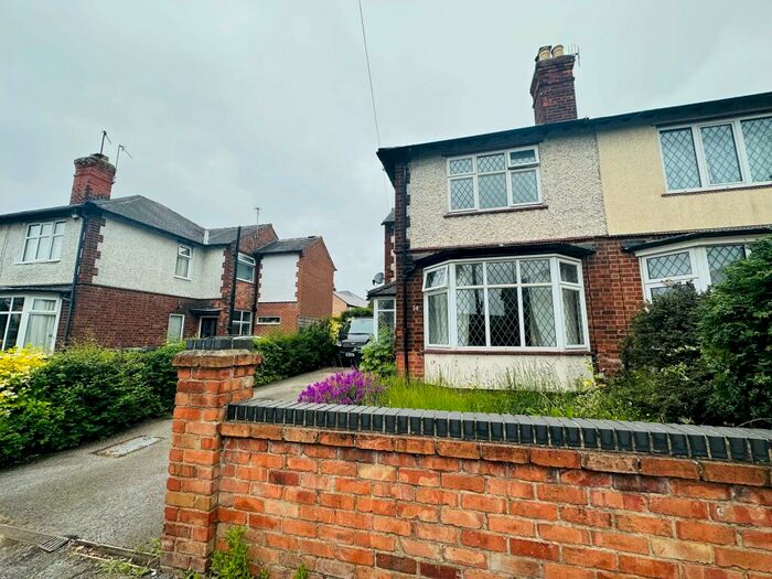 3 Bedroom House To Rent In Arnot Hill Road, Nottingham, NG5