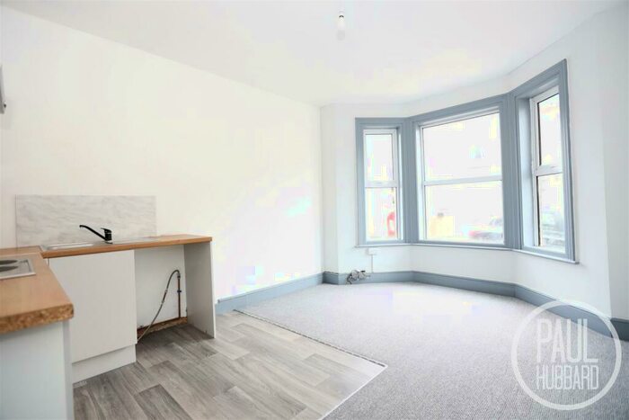 Apartment To Rent In Beresford Road, Lowestoft, NR32