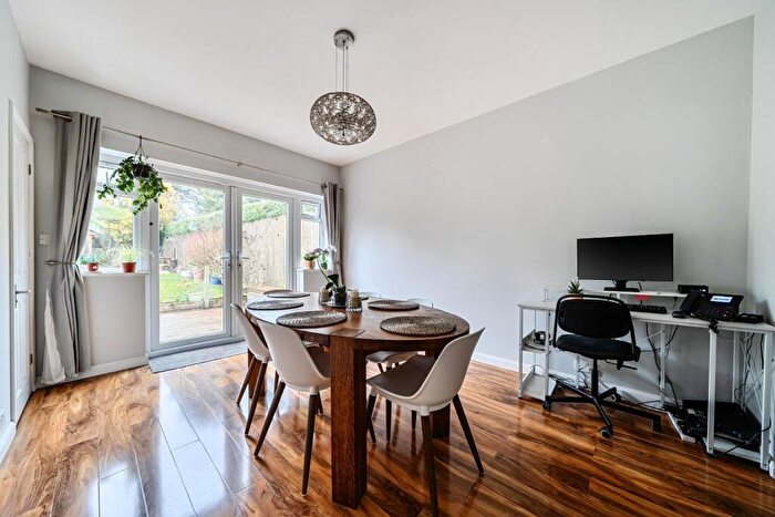 3 Bedroom House For Sale In Silvester Road, Waterlooville, PO8