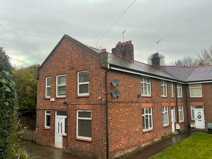3 Bedroom Semi-Detached House To Rent In Wrexham, #, LL13