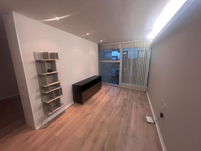 1 Bedroom Apartment To Rent In Wharfside Street, Birmingham, B1