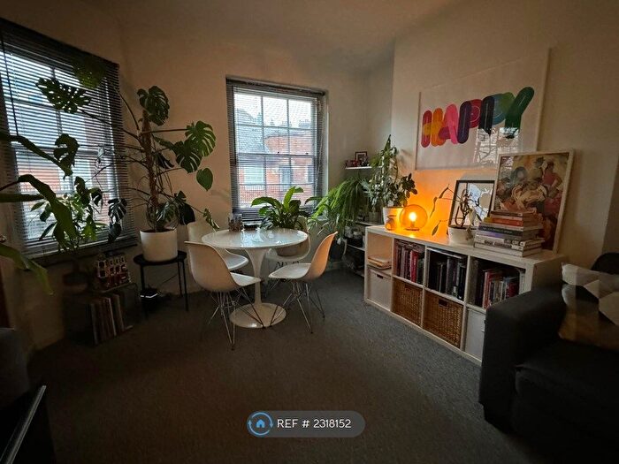 1 Bedroom Flat To Rent In Albury House, London, SE1