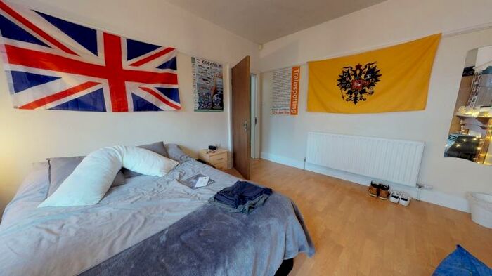 4 Bedroom Terraced House To Rent In Headingley Avenue, Headingley, Leeds, LS6