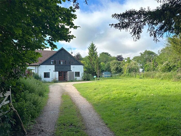 4 Bedroom Country House For Sale In Cholderton, Salisbury, Hampshire, SP4