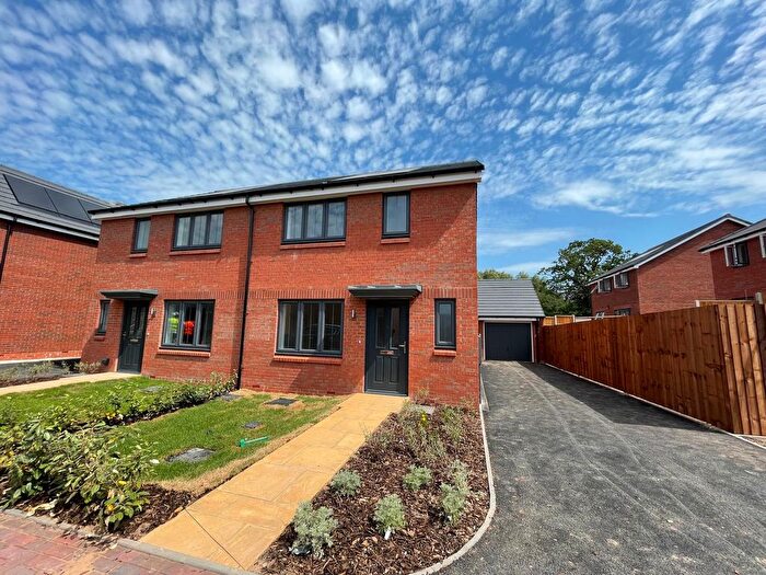 3 Bedroom Property To Rent In Greensward Court, Leamington Spa, CV33