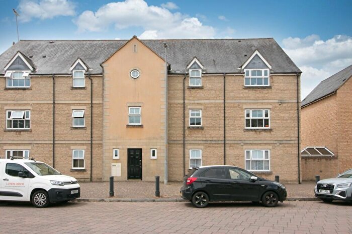 1 Bedroom Apartment For Sale In Freestone Way, Corsham, SN13