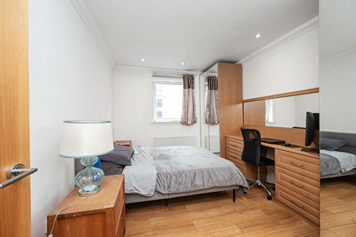 1 Bedroom Flat To Rent In Moreland Street, Clerkenwell, London, EC1V