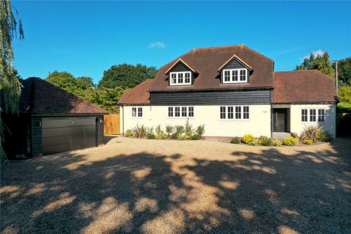 5 Bedroom Detached House For Sale In Byes Lane, Silchester, Reading, Hampshire, RG7