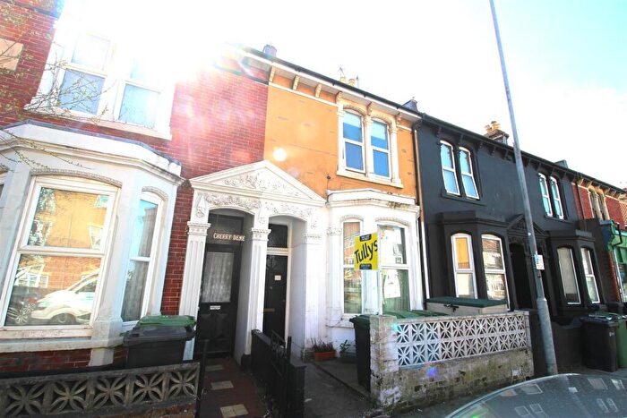 1 Bedroom Flat To Rent In Highland Road Southsea Hants, PO4