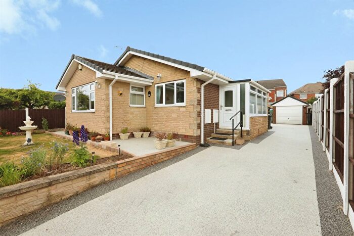 3 Bedroom Detached Bungalow For Sale In Rackford Road, North Anston, Sheffield, S25