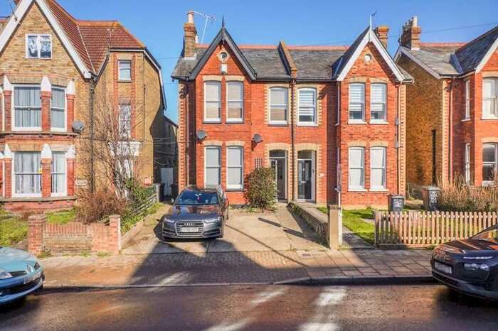 1 Bedroom Flat To Rent In Mickleburgh Hill, Herne Bay, CT6