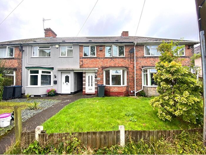 3 Bedroom Terraced House To Rent In Stuarts Road, Stechford, B33