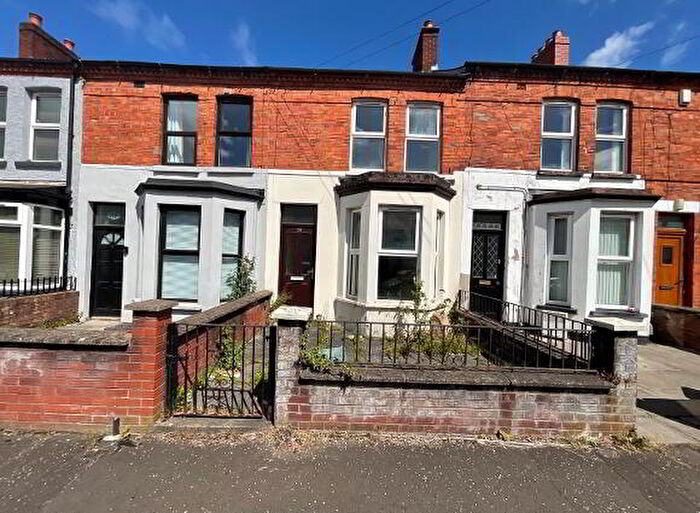 2 Bedroom Mid Terraced House For Sale In Surrey Street, Belfast, BT9