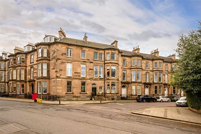 3 Bedroom Apartment For Sale In Douglas Crescent, Edinburgh, EH12