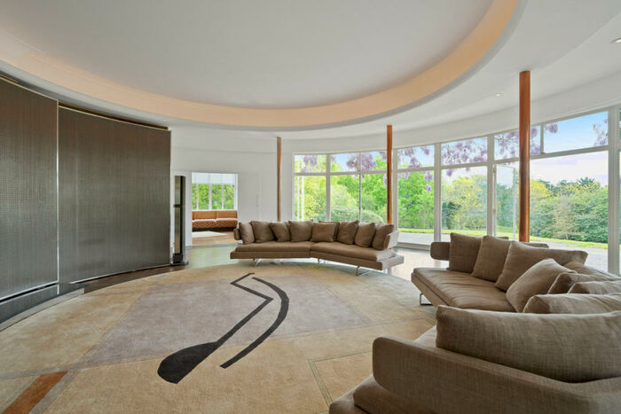 6 Bedroom Detached House To Rent In St. Anns Hill Road, Chertsey, KT16