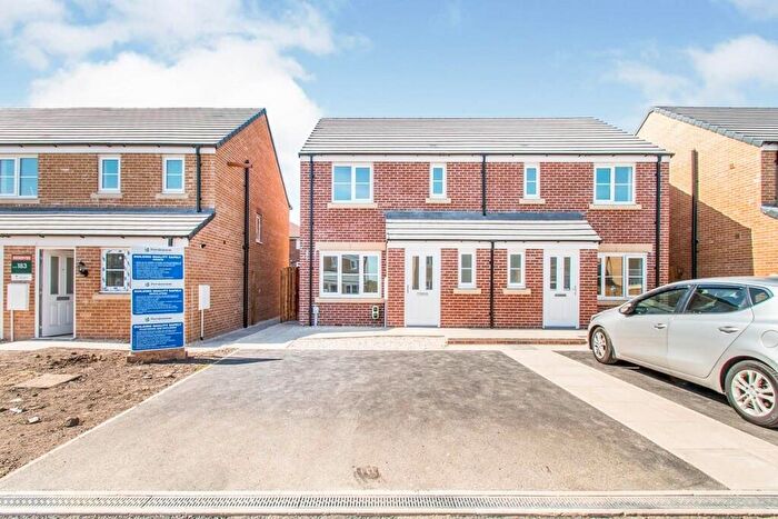 3 Bedroom Semi-Detached House To Rent In Rotary Drive, Morley, Leeds, LS27