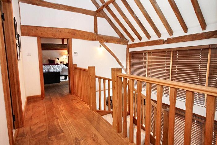 6 Bedroom Detached House To Rent In Farnham Park Lane, Farnham Royal, SL2