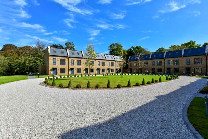 End Of Terrace House To Rent In Fawkham Manor, Manor Lane, Fawkham, Kent, DA3