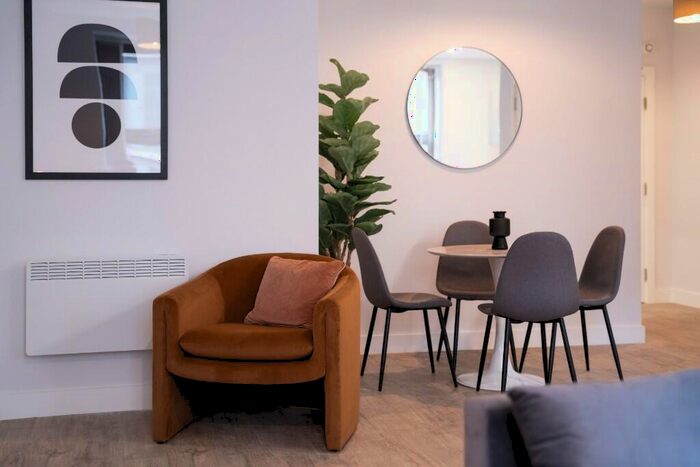 2 Bedroom Apartment To Rent In Lower Essex Street, Birmingham, B5