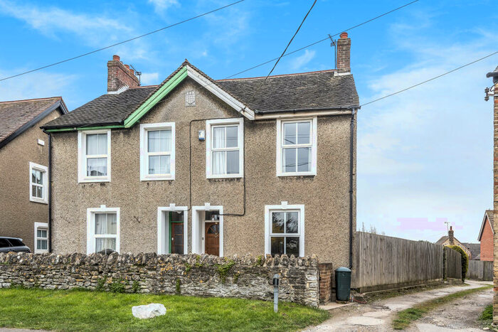 3 Bedroom Semi-Detached House To Rent In High Street, Cuddesdon, OX44