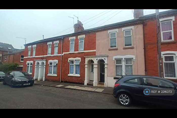 3 Bedroom Terraced House To Rent In Seymour Street, Northampton, NN5