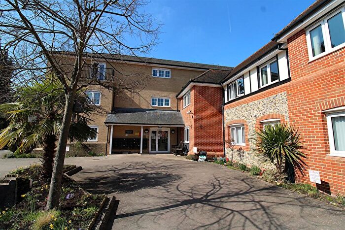 2 Bedroom Apartment For Sale In Abbots Gate, Bury St. Edmunds, IP33