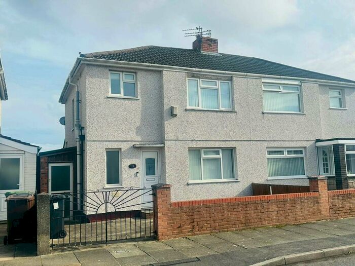 3 Bedroom House To Rent In Woodley Road, Maghull, L31