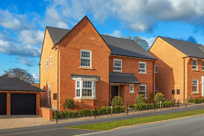 5 Bedroom Detached House For Sale In Stratford Drive Overstone, NN6