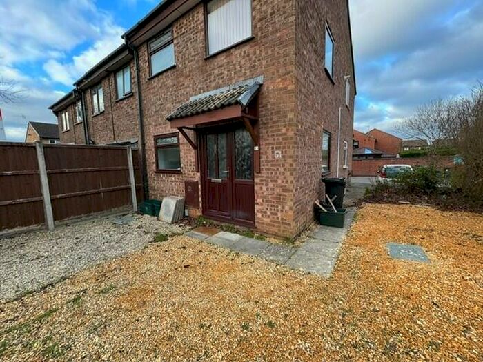 1 Bedroom House To Rent In Sutherland Avenue, Yate, BS37