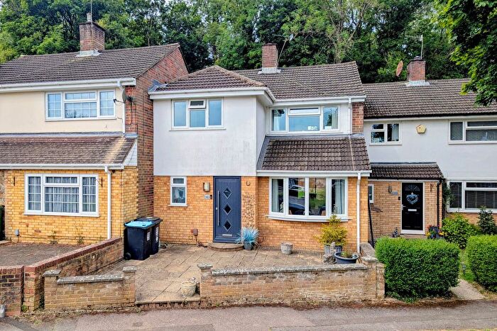 3 Bedroom Terraced House For Sale In Marlins Turn, Hemel Hempstead, HP1