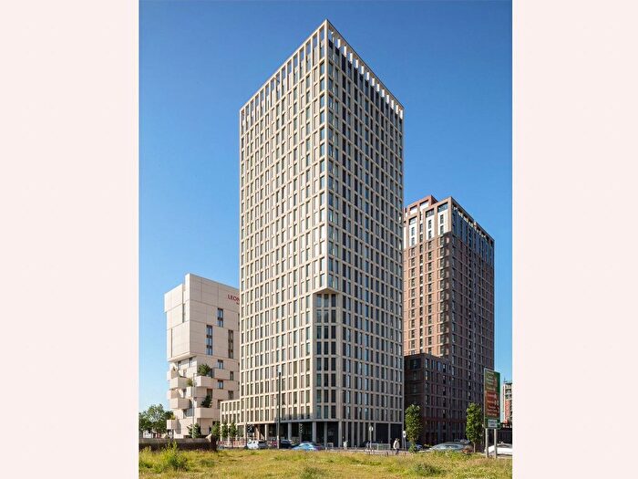 3 Bedroom Flat For Sale In Victoria House, Great Ancoats Street, Manchester, M4