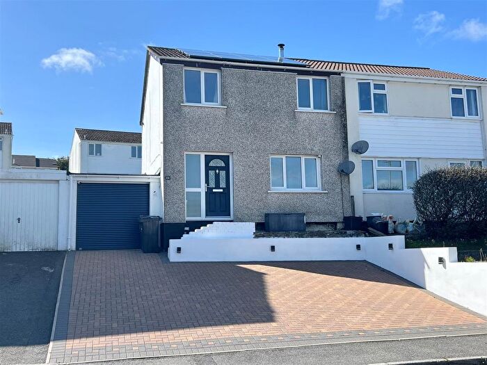 3 Bedroom Semi Detached House For Sale In Pentrevah Road, Penwithick, Penwithick, PL26