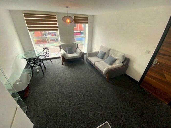 2 Bedroom Apartment To Rent In San Court, - Wilmslow Road, Rusholme, Manchester, M14