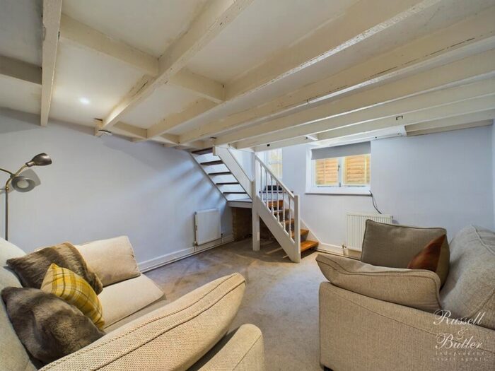 2 Bedroom Terraced House For Sale In Bristle Hill, Buckingham, MK18