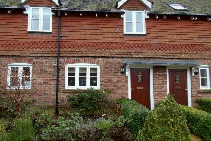 2 Bedroom Terraced House To Rent In Station Road, Mayfield TN20