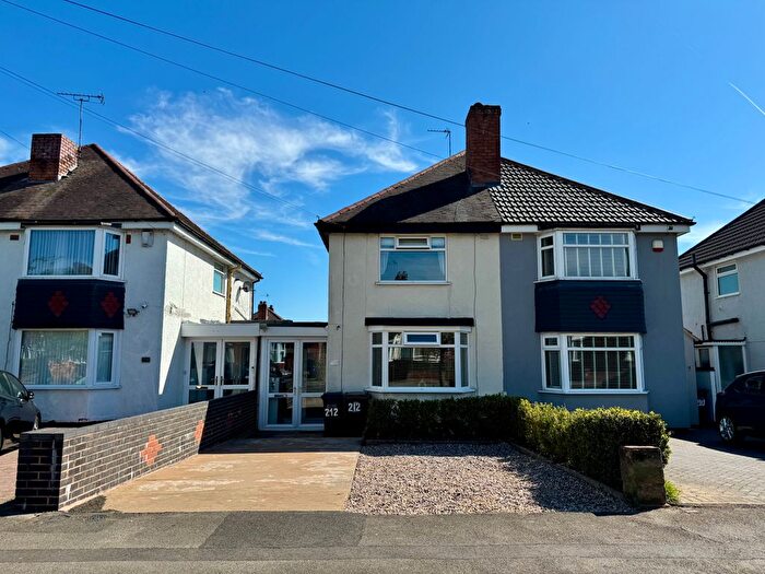 2 Bedroom Semi Detached House For Sale In Lincoln Road North, Olton, Solihull, B27