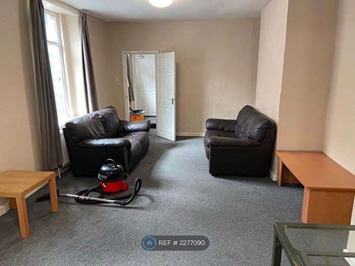 4 Bedroom End Of Terrace House To Rent In Stokes Croft, Bristol, BS1