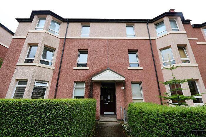 2 Bedroom Flat To Rent In Larchfield Avenue, Scotstoun, Glasgow, G14