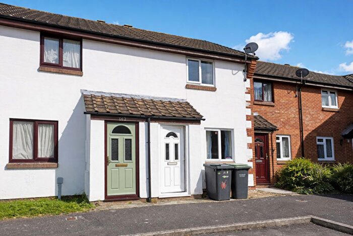 2 Bedroom Terraced House To Rent In Avenue Road, Gosport, PO12