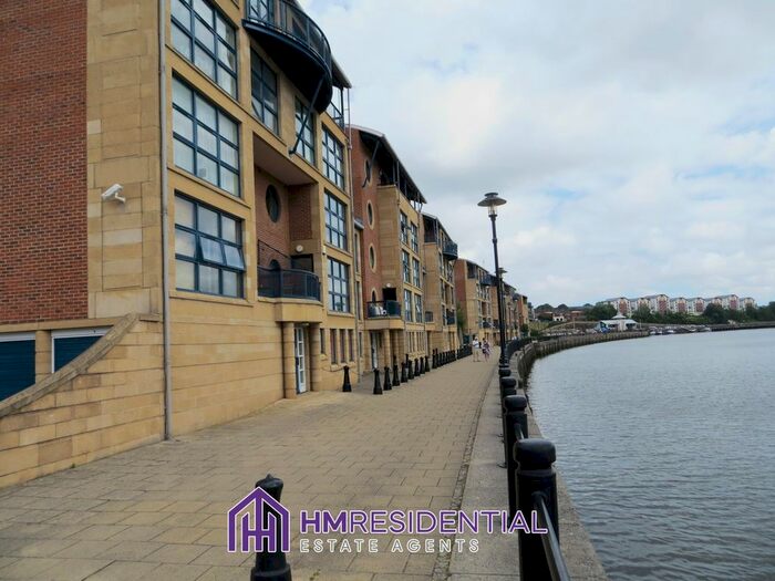 2 Bedroom Flat To Rent In Mariners Wharf, Quayside, NE1